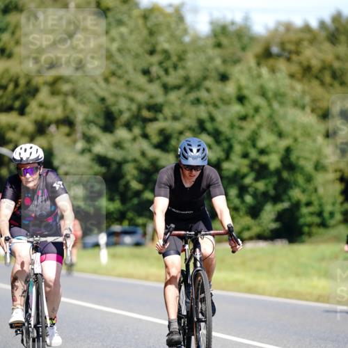 07.09.2025 - 19. Norderstedt Triathlon Michael Burmester http://msf.ph/oto/8836195 07.09.2025 12:41:50 Radfahren 137, 214, 735 meine-sportfotos.de