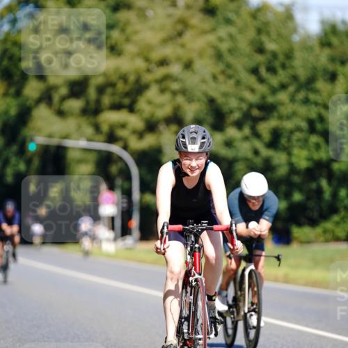 07.09.2025 - 19. Norderstedt Triathlon Michael Burmester http://msf.ph/oto/8836234 07.09.2025 12:42:11 Radfahren 262, 788 meine-sportfotos.de