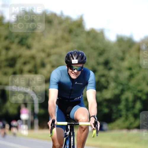 07.09.2025 - 19. Norderstedt Triathlon Michael Burmester http://msf.ph/oto/8836237 07.09.2025 14:02:28 Radfahren 1478 meine-sportfotos.de