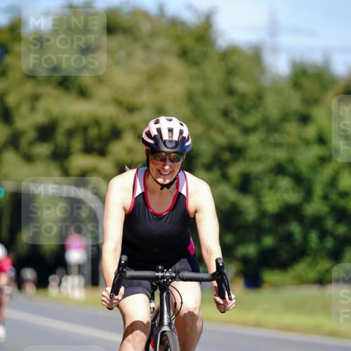 07.09.2025 - 19. Norderstedt Triathlon Michael Burmester http://msf.ph/oto/8836259 07.09.2025 12:42:34 Radfahren 290 meine-sportfotos.de