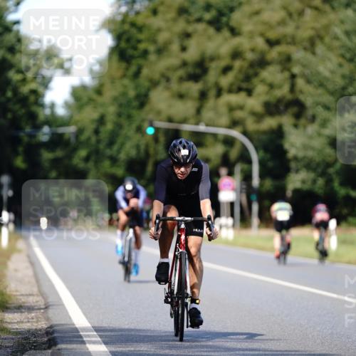 07.09.2025 - 19. Norderstedt Triathlon Michael Burmester http://msf.ph/oto/8836263 07.09.2025 14:03:04 Radfahren 428, 980 meine-sportfotos.de