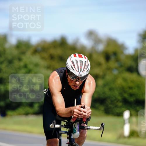 07.09.2025 - 19. Norderstedt Triathlon Michael Burmester http://msf.ph/oto/8836281 07.09.2025 12:42:39 Radfahren 157, 295, 698, 1264 meine-sportfotos.de