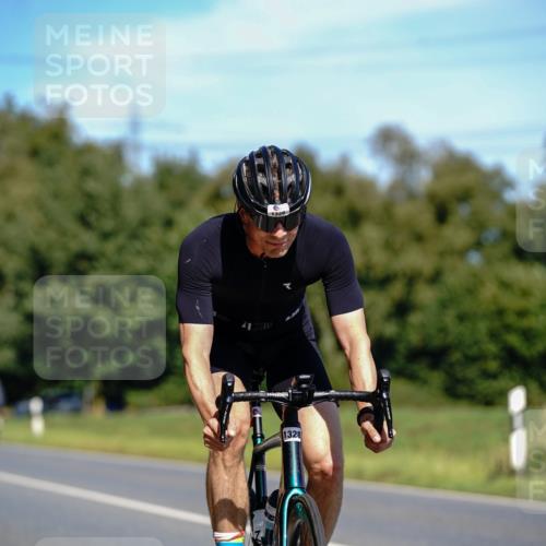 07.09.2025 - 19. Norderstedt Triathlon Michael Burmester http://msf.ph/oto/8836304 07.09.2025 12:42:46 Radfahren 713, 750, 1328 meine-sportfotos.de