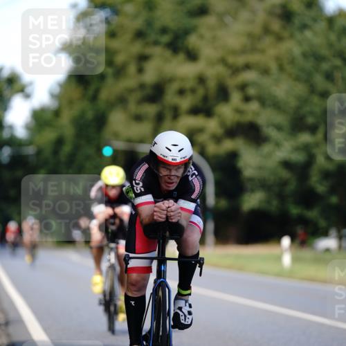 07.09.2025 - 19. Norderstedt Triathlon Michael Burmester http://msf.ph/oto/8836312 07.09.2025 14:03:46 Radfahren 978, 985, 1039 meine-sportfotos.de