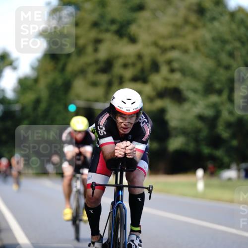 07.09.2025 - 19. Norderstedt Triathlon Michael Burmester http://msf.ph/oto/8836313 07.09.2025 14:03:46 Radfahren 978, 985, 1039 meine-sportfotos.de