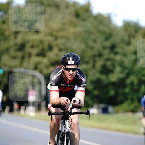 07.09.2025 - 19. Norderstedt Triathlon Michael Burmester http://msf.ph/oto/8836351 07.09.2025 14:04:06 Radfahren 979, 1018, 1456 meine-sportfotos.de