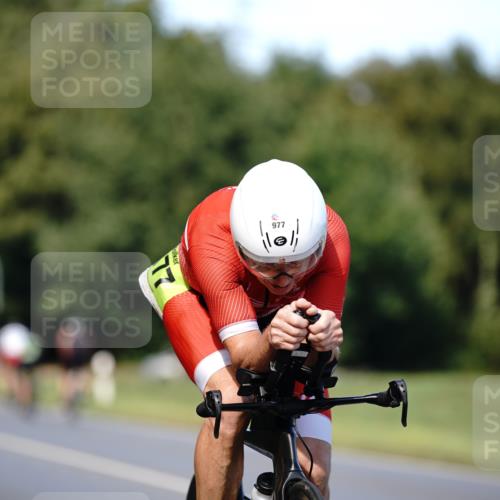 07.09.2025 - 19. Norderstedt Triathlon Michael Burmester http://msf.ph/oto/8836359 07.09.2025 14:04:17 Radfahren 977 meine-sportfotos.de