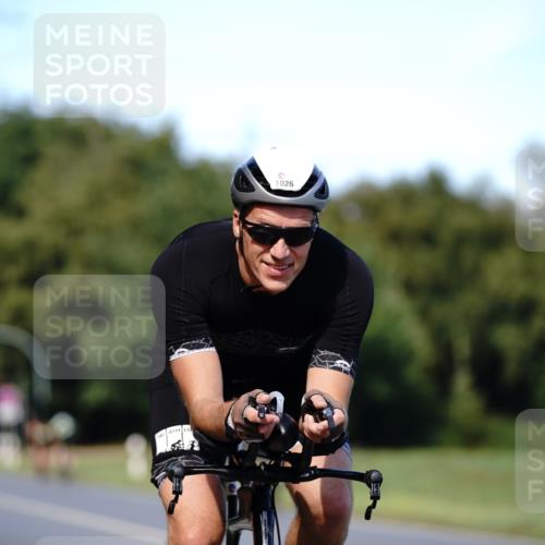 07.09.2025 - 19. Norderstedt Triathlon Michael Burmester http://msf.ph/oto/8836381 07.09.2025 14:04:25 Radfahren 400, 996, 1026, 1462 meine-sportfotos.de