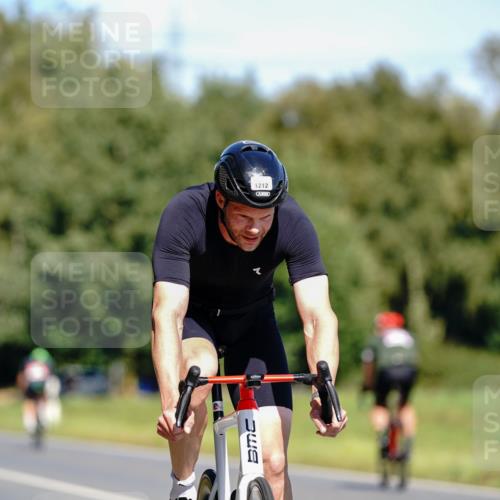 07.09.2025 - 19. Norderstedt Triathlon Michael Burmester http://msf.ph/oto/8836396 07.09.2025 12:43:35 Radfahren 1212, 1337 meine-sportfotos.de
