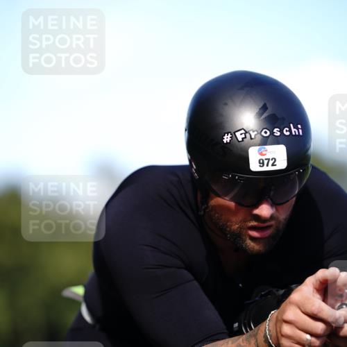07.09.2025 - 19. Norderstedt Triathlon Michael Burmester http://msf.ph/oto/8836405 07.09.2025 14:04:53 Radfahren 958, 972 meine-sportfotos.de