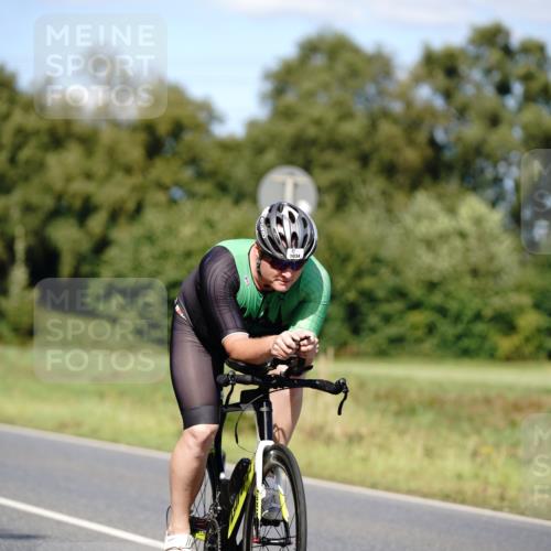 07.09.2025 - 19. Norderstedt Triathlon Michael Burmester http://msf.ph/oto/8836431 07.09.2025 14:05:31 Radfahren 982, 1034 meine-sportfotos.de