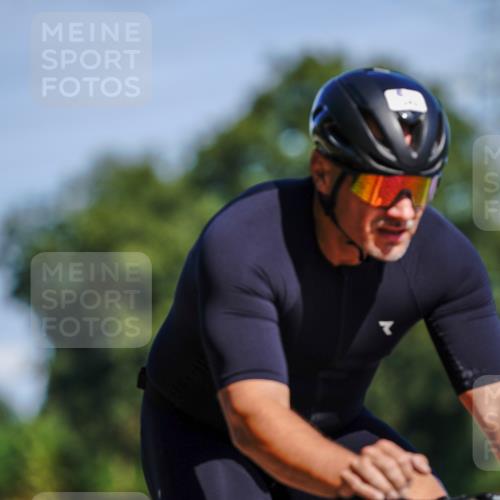 07.09.2025 - 19. Norderstedt Triathlon Michael Burmester http://msf.ph/oto/8836433 07.09.2025 12:44:13 Radfahren 1342 meine-sportfotos.de