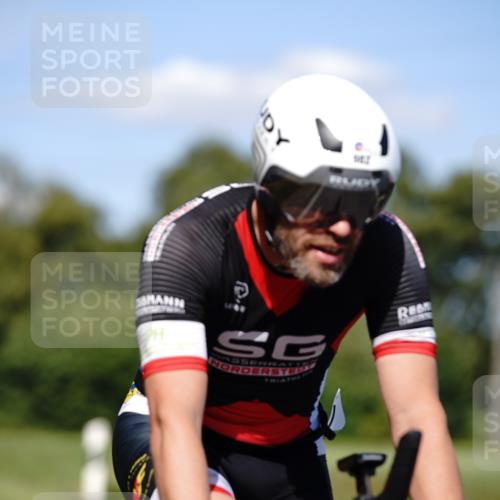 07.09.2025 - 19. Norderstedt Triathlon Michael Burmester http://msf.ph/oto/8836434 07.09.2025 14:05:32 Radfahren 982, 1034 meine-sportfotos.de
