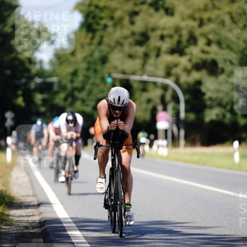 07.09.2025 - 19. Norderstedt Triathlon Michael Burmester http://msf.ph/oto/8836468 07.09.2025 14:05:53 Radfahren 1001, 1401 meine-sportfotos.de