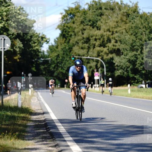 07.09.2025 - 19. Norderstedt Triathlon Michael Burmester http://msf.ph/oto/8836487 07.09.2025 14:05:59 Radfahren 382, 1022, 1401 meine-sportfotos.de