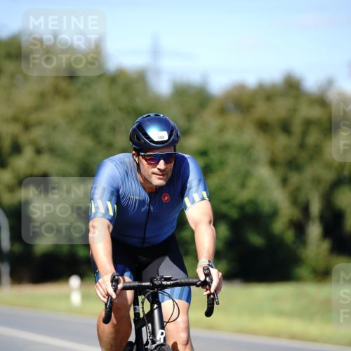 07.09.2025 - 19. Norderstedt Triathlon Michael Burmester http://msf.ph/oto/8836491 07.09.2025 14:06:01 Radfahren 382, 1022 meine-sportfotos.de