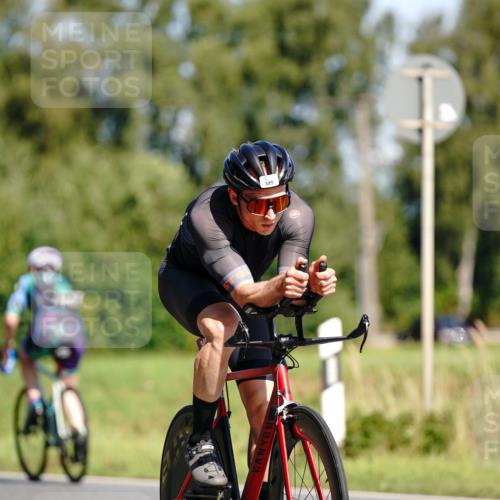 07.09.2025 - 19. Norderstedt Triathlon Michael Burmester http://msf.ph/oto/8836532 07.09.2025 12:47:14 Radfahren 345, 1260 meine-sportfotos.de