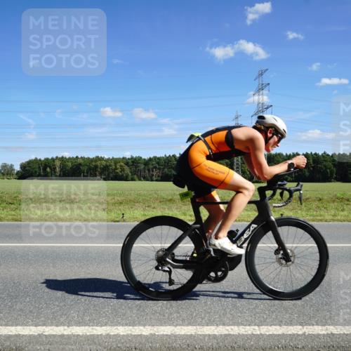 07.09.2025 - 19. Norderstedt Triathlon Michael Burmester http://msf.ph/oto/8836534 07.09.2025 14:05:54 Radfahren 1001, 1401 meine-sportfotos.de