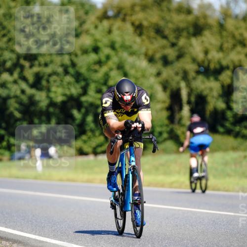 07.09.2025 - 19. Norderstedt Triathlon Michael Burmester http://msf.ph/oto/8836537 07.09.2025 12:47:32 Radfahren 331 meine-sportfotos.de