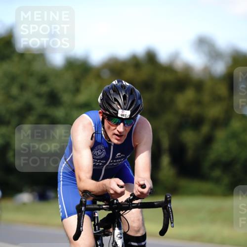 07.09.2025 - 19. Norderstedt Triathlon Michael Burmester http://msf.ph/oto/8836545 07.09.2025 14:06:31 Radfahren 411, 967 meine-sportfotos.de