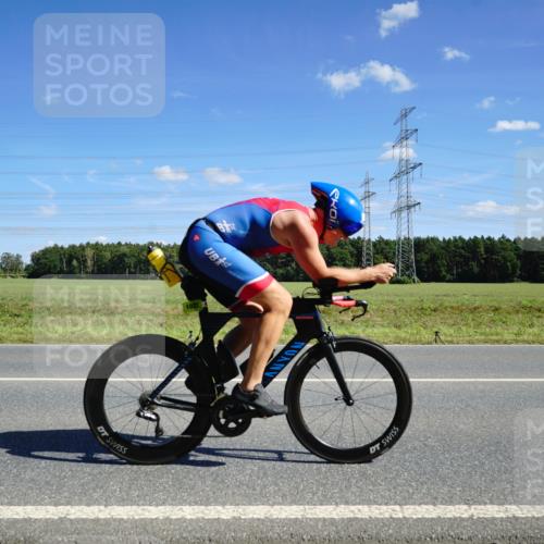07.09.2025 - 19. Norderstedt Triathlon Michael Burmester http://msf.ph/oto/8836558 07.09.2025 14:05:57 Radfahren 1001, 1022, 1401 meine-sportfotos.de