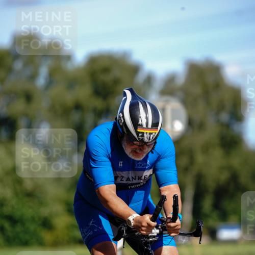07.09.2025 - 19. Norderstedt Triathlon Michael Burmester http://msf.ph/oto/8836561 07.09.2025 12:47:46 Radfahren 318, 825 meine-sportfotos.de