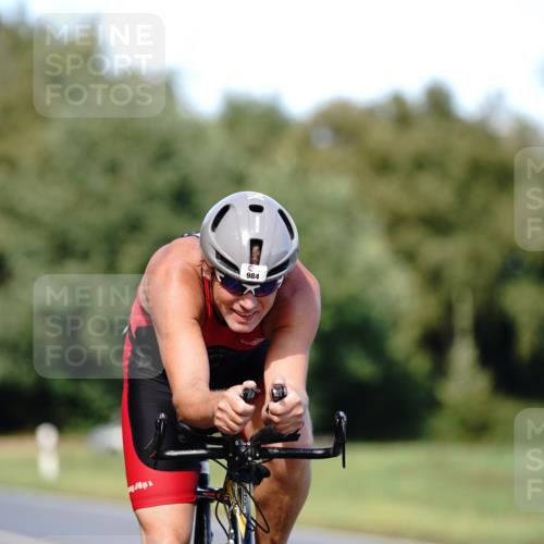 07.09.2025 - 19. Norderstedt Triathlon Michael Burmester http://msf.ph/oto/8836565 07.09.2025 14:06:53 Radfahren 984 meine-sportfotos.de