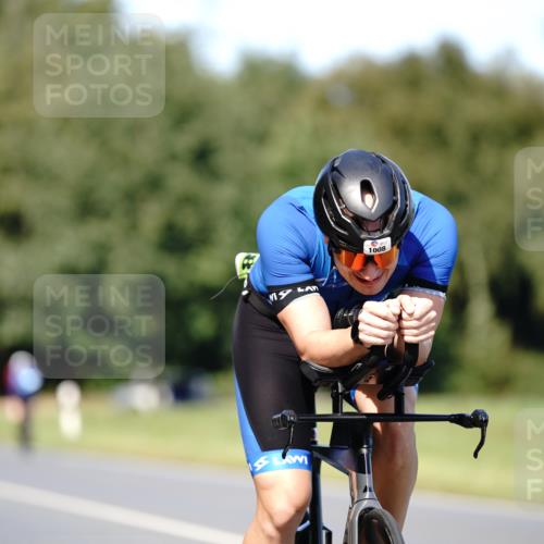07.09.2025 - 19. Norderstedt Triathlon Michael Burmester http://msf.ph/oto/8836577 07.09.2025 14:07:15 Radfahren 1008, 1469 meine-sportfotos.de