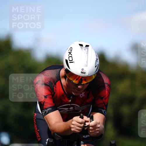 07.09.2025 - 19. Norderstedt Triathlon Michael Burmester http://msf.ph/oto/8836590 07.09.2025 14:07:27 Radfahren 960, 971, 1036 meine-sportfotos.de