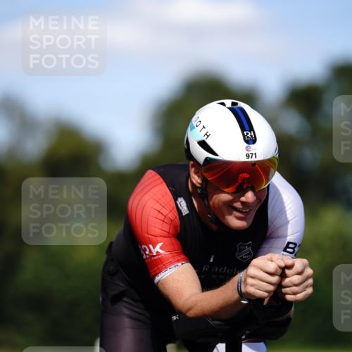 07.09.2025 - 19. Norderstedt Triathlon Michael Burmester http://msf.ph/oto/8836598 07.09.2025 14:07:30 Radfahren 971, 1000 meine-sportfotos.de