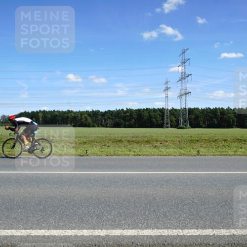 07.09.2025 - 19. Norderstedt Triathlon Michael Burmester http://msf.ph/oto/8836599 07.09.2025 14:06:20 Radfahren 398, 981 meine-sportfotos.de
