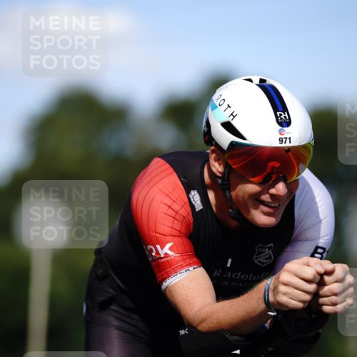07.09.2025 - 19. Norderstedt Triathlon Michael Burmester http://msf.ph/oto/8836601 07.09.2025 14:07:30 Radfahren 971, 1000 meine-sportfotos.de