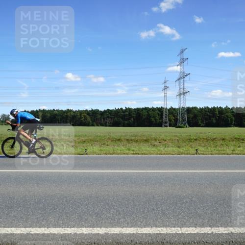 07.09.2025 - 19. Norderstedt Triathlon Michael Burmester http://msf.ph/oto/8836646 07.09.2025 14:06:25 Radfahren 398, 411, 993, 1009 meine-sportfotos.de