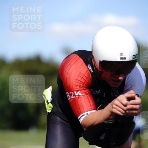 07.09.2025 - 19. Norderstedt Triathlon Michael Burmester http://msf.ph/oto/8836647 07.09.2025 14:08:09 Radfahren 393, 964, 969, 1020 meine-sportfotos.de