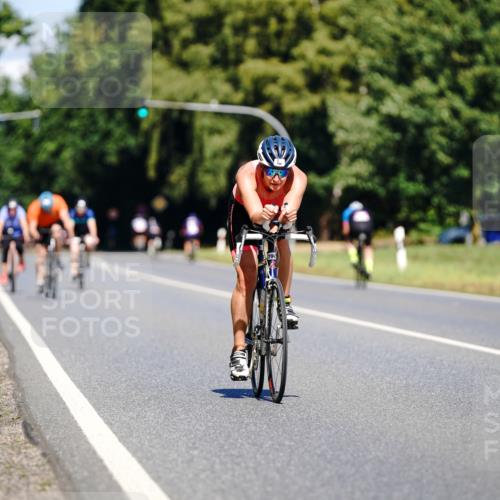 07.09.2025 - 19. Norderstedt Triathlon Michael Burmester http://msf.ph/oto/8836651 07.09.2025 12:48:38 Radfahren 798 meine-sportfotos.de
