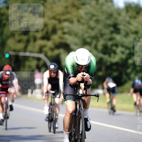 07.09.2025 - 19. Norderstedt Triathlon Michael Burmester http://msf.ph/oto/8836660 07.09.2025 14:08:23 Radfahren 987, 995, 1015 meine-sportfotos.de