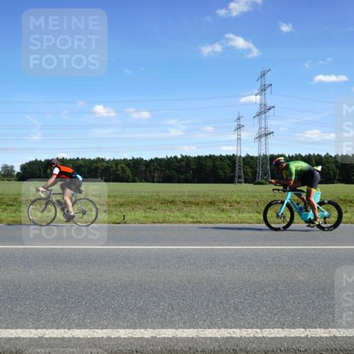 07.09.2025 - 19. Norderstedt Triathlon Michael Burmester http://msf.ph/oto/8836675 07.09.2025 14:06:29 Radfahren 411, 967, 1009 meine-sportfotos.de