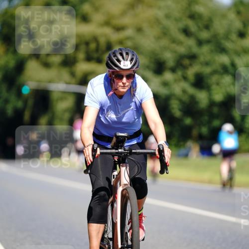 07.09.2025 - 19. Norderstedt Triathlon Michael Burmester http://msf.ph/oto/8836676 07.09.2025 12:48:47 Radfahren 283, 810, 853 meine-sportfotos.de