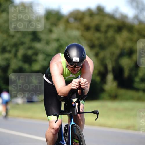 07.09.2025 - 19. Norderstedt Triathlon Michael Burmester http://msf.ph/oto/8836677 07.09.2025 14:08:28 Radfahren 987, 995, 1006, 1013 meine-sportfotos.de