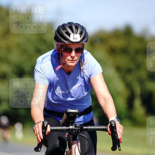 07.09.2025 - 19. Norderstedt Triathlon Michael Burmester http://msf.ph/oto/8836680 07.09.2025 12:48:48 Radfahren 283, 810, 853 meine-sportfotos.de
