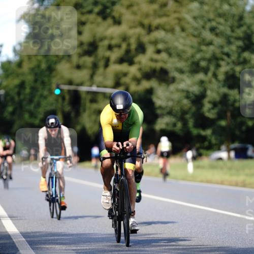 07.09.2025 - 19. Norderstedt Triathlon Michael Burmester http://msf.ph/oto/8836686 07.09.2025 14:08:33 Radfahren 1002, 1013, 1031, 1457 meine-sportfotos.de
