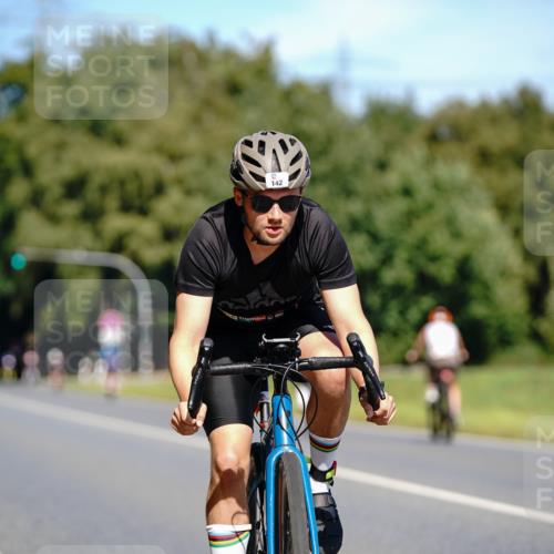 07.09.2025 - 19. Norderstedt Triathlon Michael Burmester http://msf.ph/oto/8836699 07.09.2025 12:48:55 Radfahren 142, 1216 meine-sportfotos.de