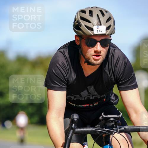 07.09.2025 - 19. Norderstedt Triathlon Michael Burmester http://msf.ph/oto/8836704 07.09.2025 12:48:55 Radfahren 142, 1216 meine-sportfotos.de