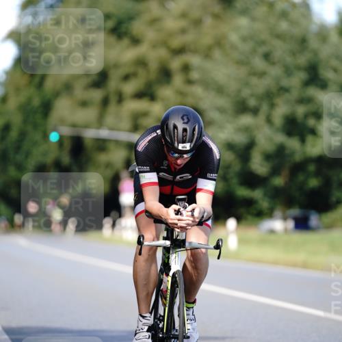 07.09.2025 - 19. Norderstedt Triathlon Michael Burmester http://msf.ph/oto/8836724 07.09.2025 14:08:50 Radfahren 986, 990, 992 meine-sportfotos.de