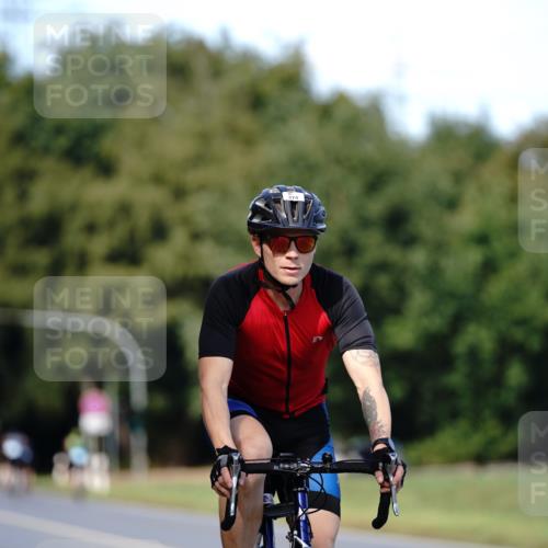 07.09.2025 - 19. Norderstedt Triathlon Michael Burmester http://msf.ph/oto/8836754 07.09.2025 14:09:11 Radfahren 374 meine-sportfotos.de