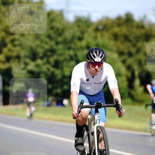 07.09.2025 - 19. Norderstedt Triathlon Michael Burmester http://msf.ph/oto/8836759 07.09.2025 12:49:43 Radfahren 174, 240, 311 meine-sportfotos.de