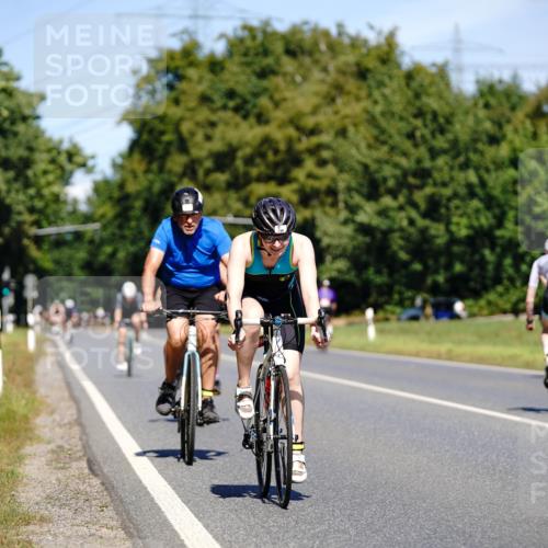 07.09.2025 - 19. Norderstedt Triathlon Michael Burmester http://msf.ph/oto/8836766 07.09.2025 12:49:44 Radfahren 174, 240, 311 meine-sportfotos.de