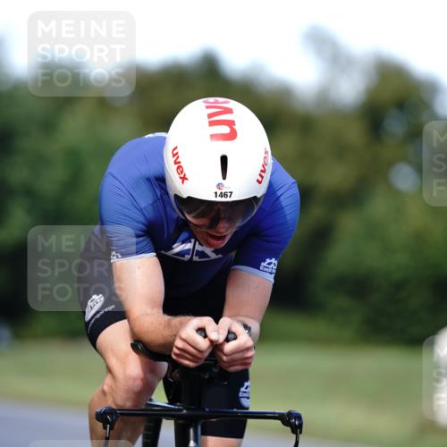 07.09.2025 - 19. Norderstedt Triathlon Michael Burmester http://msf.ph/oto/8836778 07.09.2025 14:09:42 Radfahren 1467 meine-sportfotos.de