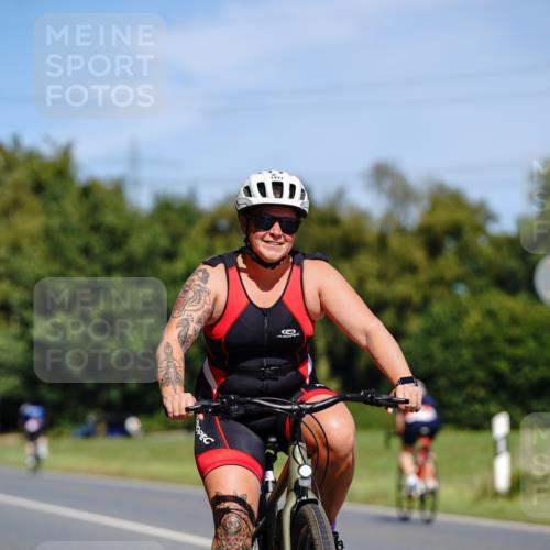 07.09.2025 - 19. Norderstedt Triathlon Michael Burmester http://msf.ph/oto/8836783 07.09.2025 12:49:47 Radfahren 174, 240, 311, 1234, 1477 meine-sportfotos.de