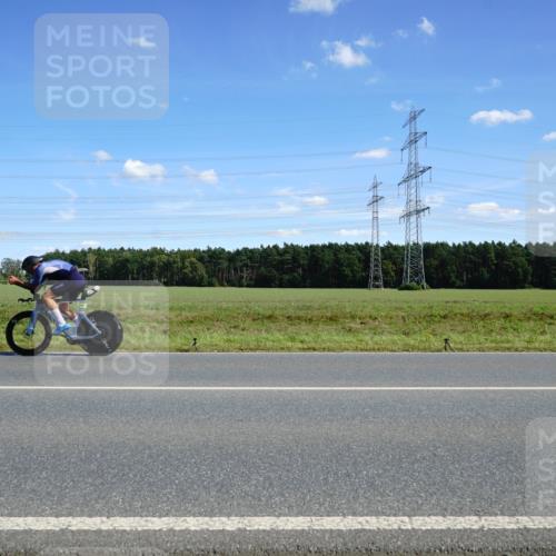 07.09.2025 - 19. Norderstedt Triathlon Michael Burmester http://msf.ph/oto/8836795 07.09.2025 14:07:19 Radfahren 1469 meine-sportfotos.de